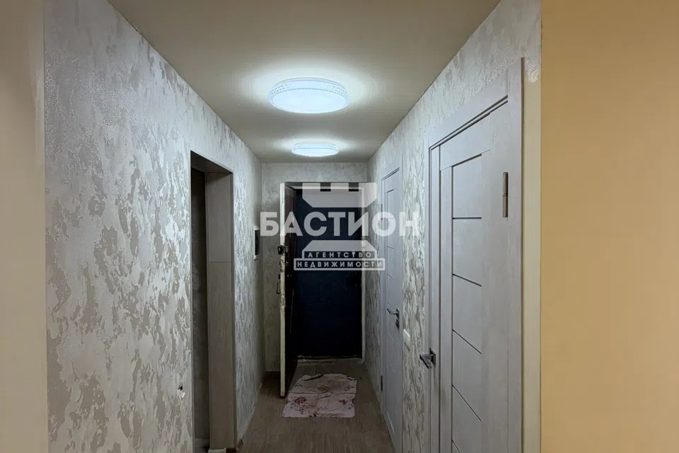 Продаётся 3-комнатная квартира, 56 м²