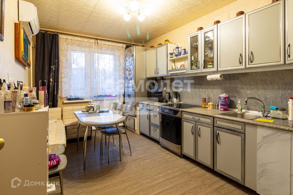 Продаётся 1-комнатная квартира, 50.8 м²