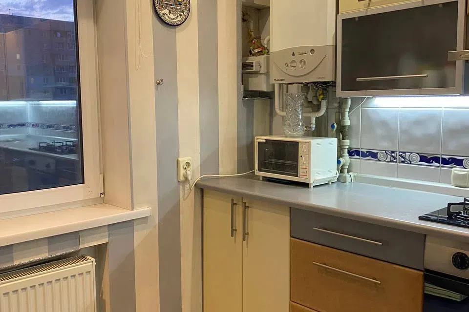 Продаётся 4-комнатная квартира, 84 м²