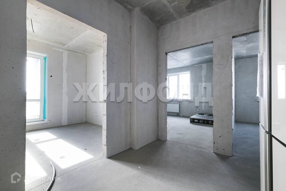 Продаётся 3-комнатная квартира, 90 м²