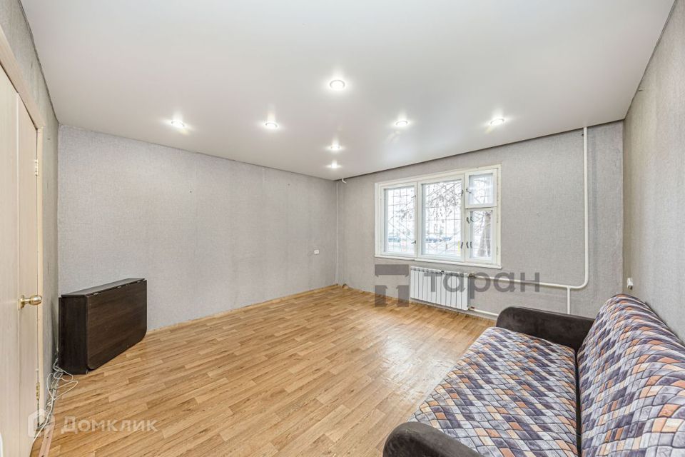 Продаётся 1-комнатная квартира, 40.2 м²