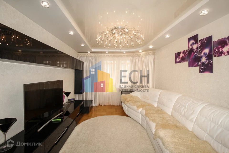 Продаётся 2-комнатная квартира, 68.9 м²