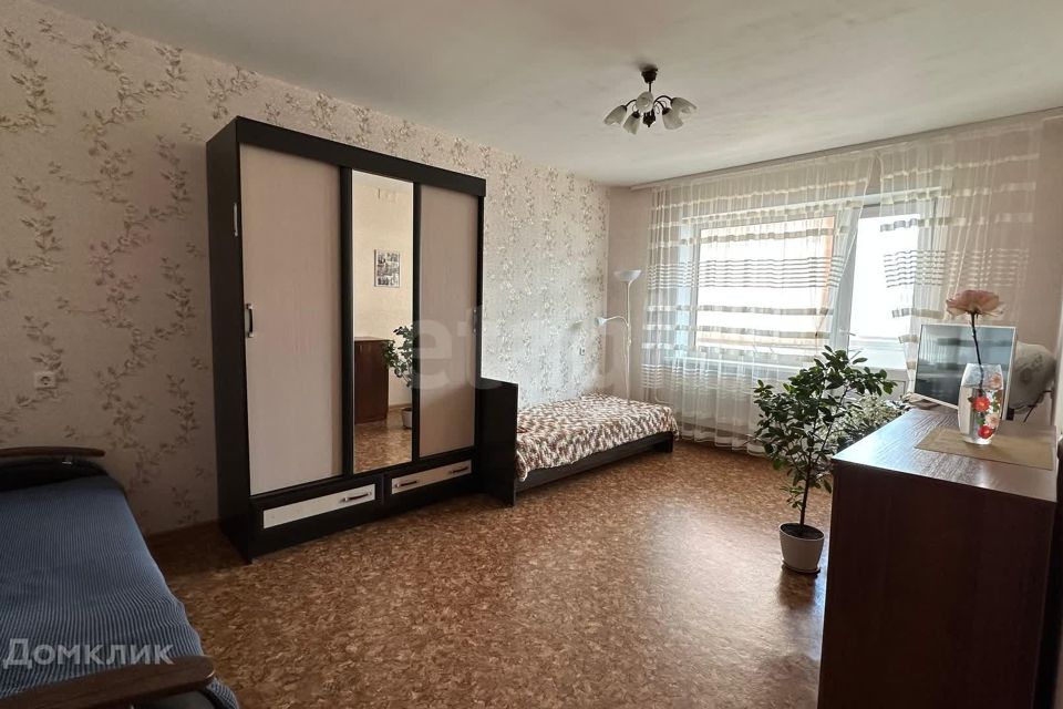 Продаётся 1-комнатная квартира, 37 м²
