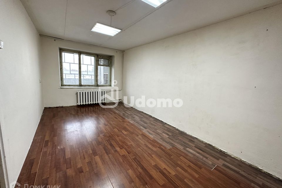 Продаётся 3-комнатная квартира, 69.8 м²