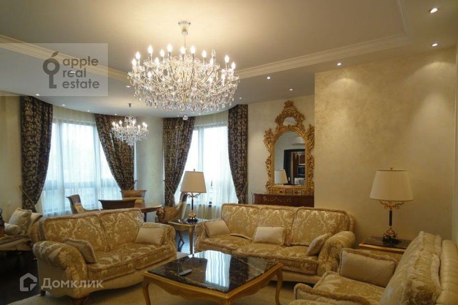 Продаётся 3-комнатная квартира, 148 м²