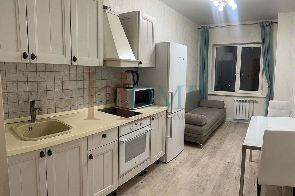 Сдаётся 1-комнатная квартира, 39.5 м²