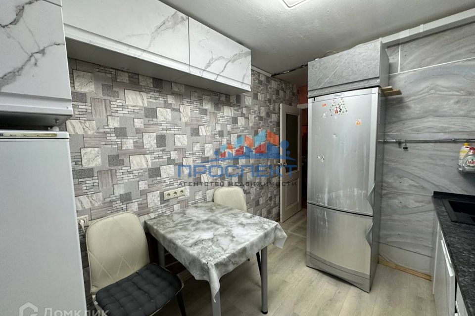 Сдаётся 2-комнатная квартира, 54 м²