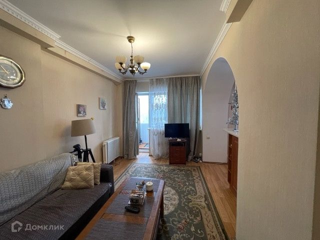 Продаётся 3-комнатная квартира, 63 м²