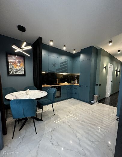 Сдаётся 1-комнатная квартира, 58 м²