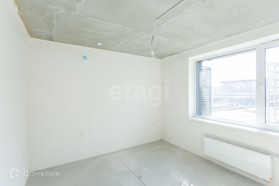 Продаётся 3-комнатная квартира, 73.8 м²