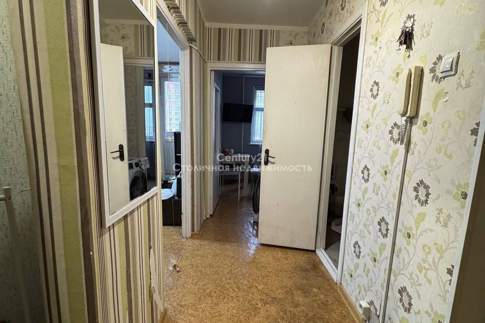 Продаётся 1-комнатная квартира, 38 м²