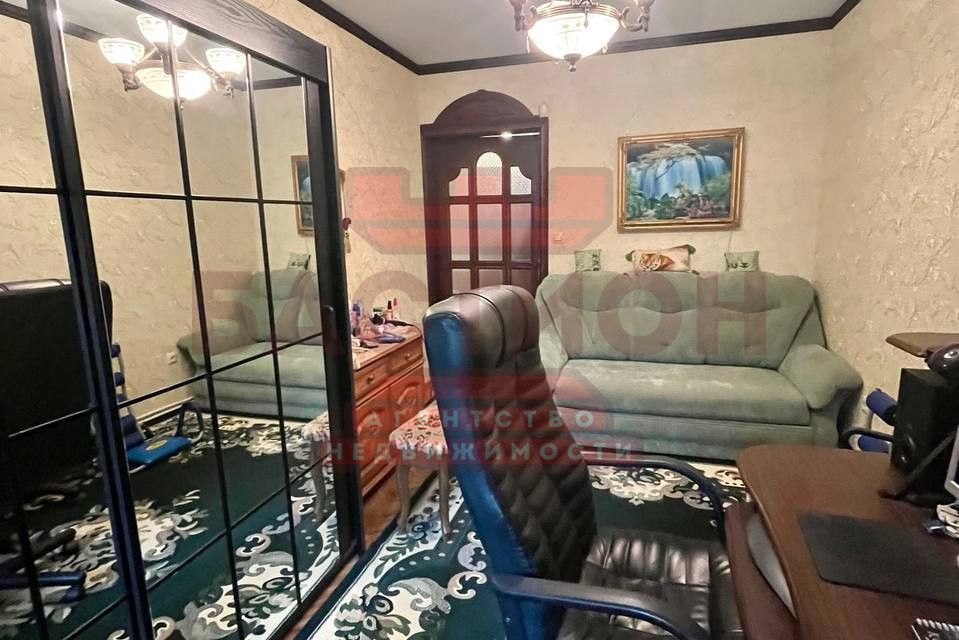 Продаётся 6-комнатная квартира, 114 м²