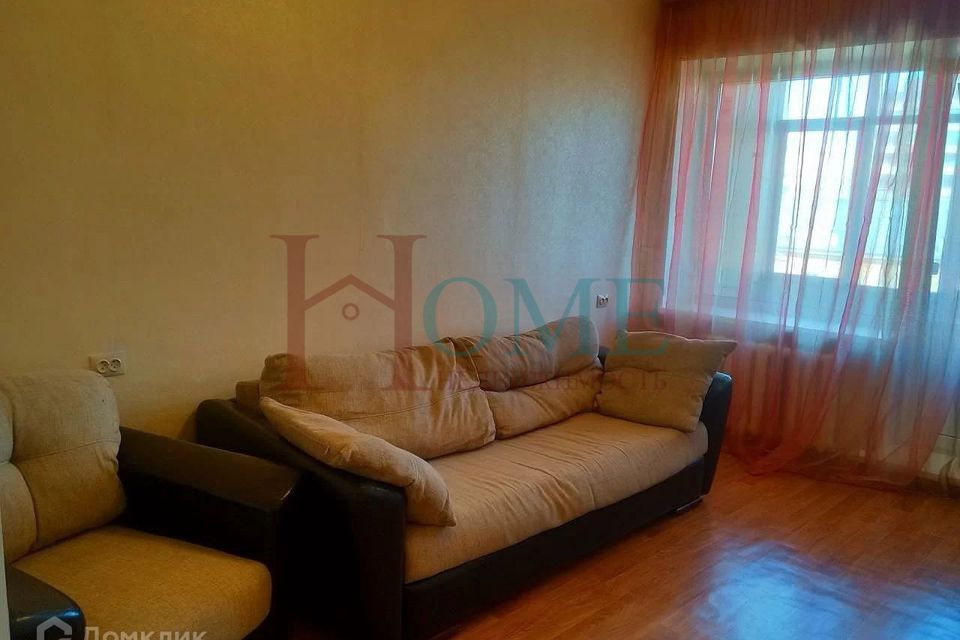 Сдаётся 1-комнатная квартира, 38 м²