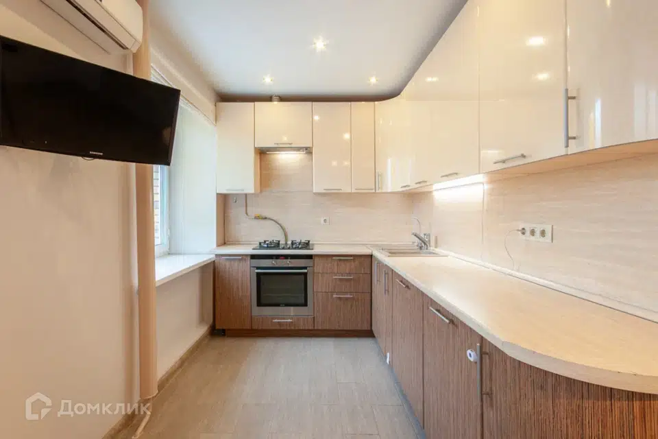 Продаётся 2-комнатная квартира, 53.7 м²