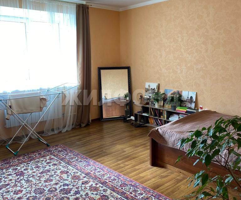 Продаётся 1-комнатная квартира, 55.3 м²