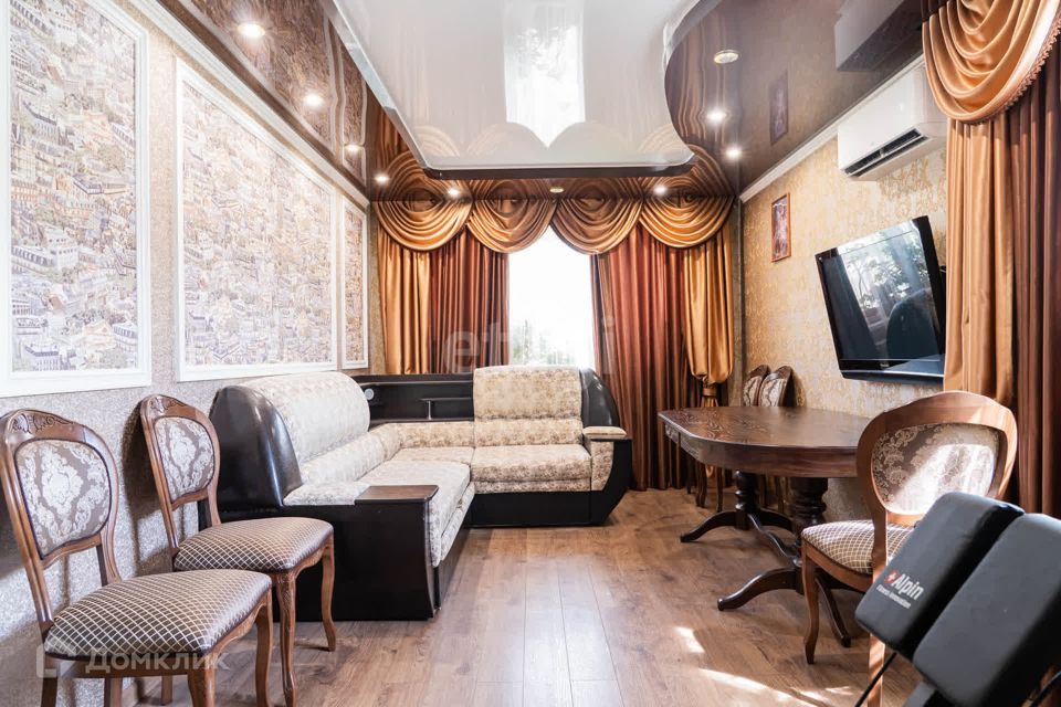 Продаётся 3-комнатная квартира, 56 м²