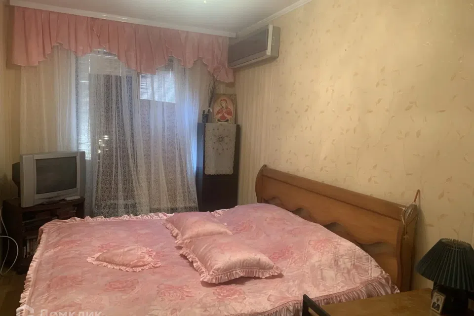 Продаётся 3-комнатная квартира, 58 м²