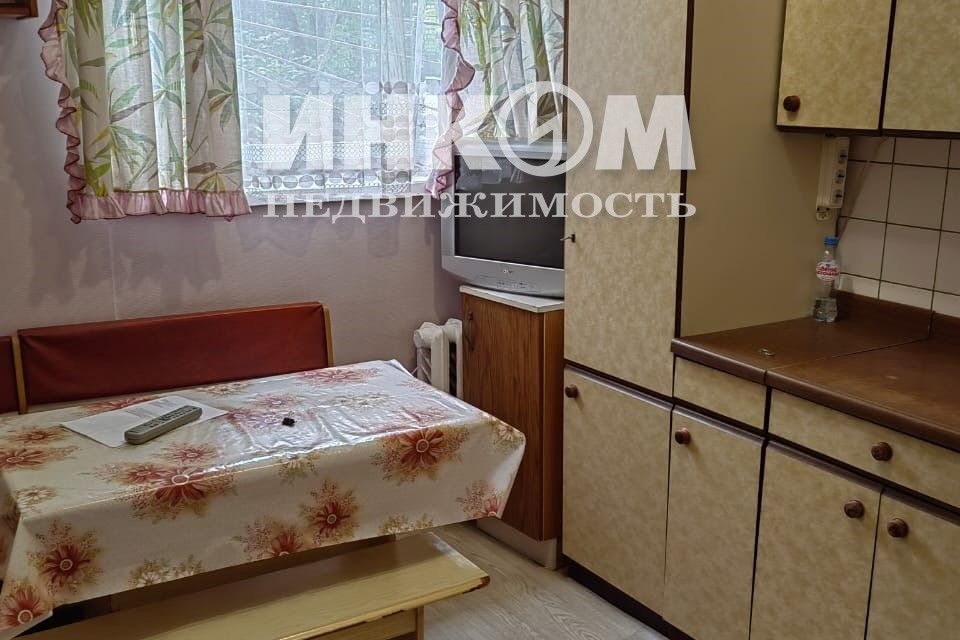 Сдаётся 2-комнатная квартира, 52 м²