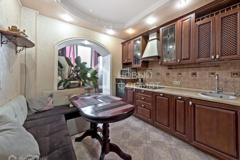 Продаётся 2-комнатная квартира, 59.9 м²