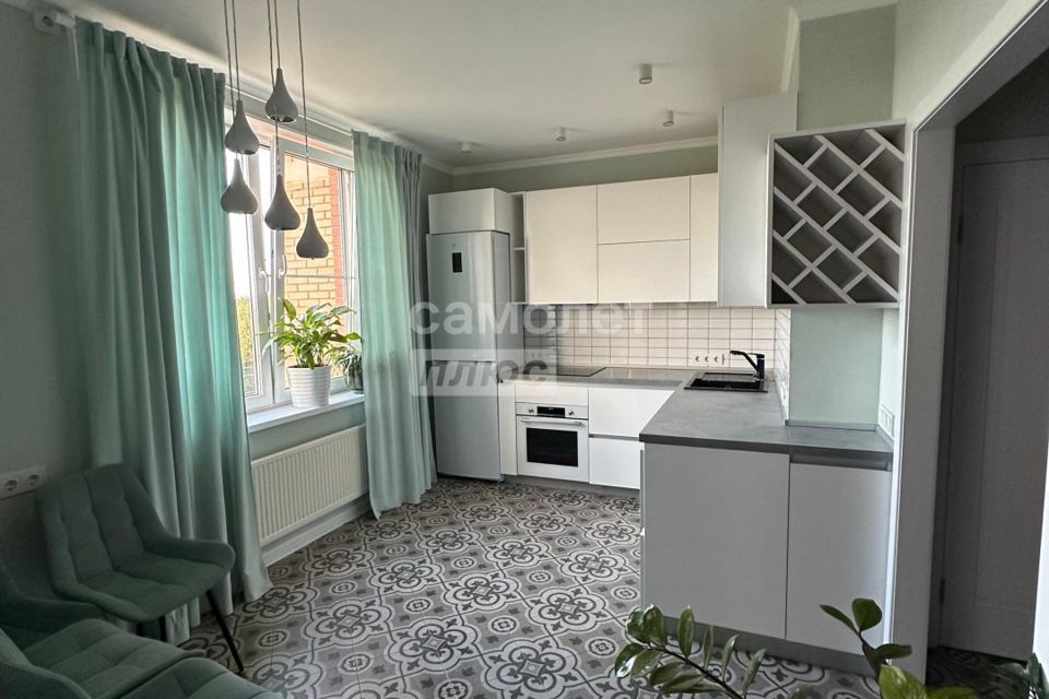 Продаётся 2-комнатная квартира, 69.7 м²