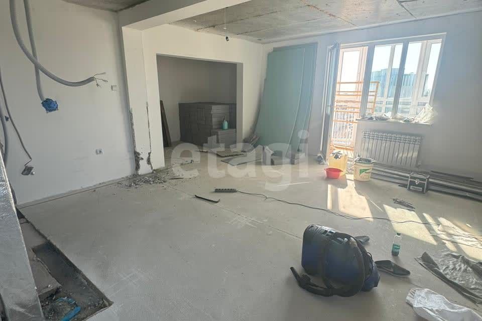Продаётся 1-комнатная квартира, 45.3 м²
