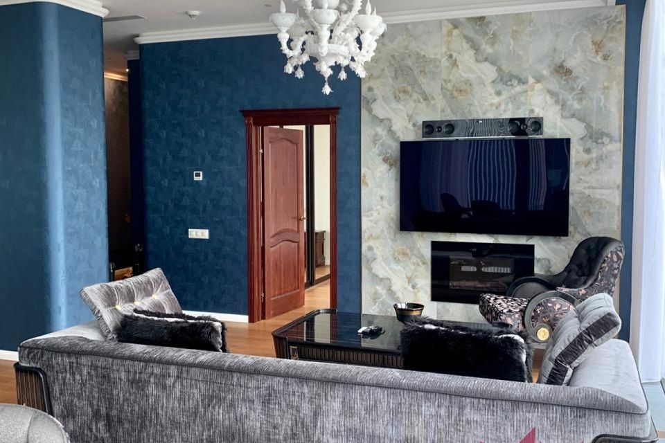 Сдаётся 2-комнатная квартира, 78 м²