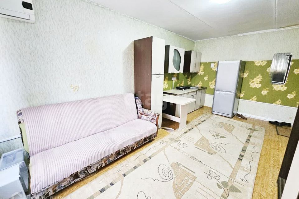Продаётся комната в 1-комн. квартире, 18.4 м²