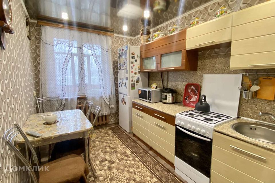 Продаётся 3-комнатная квартира, 58.7 м²