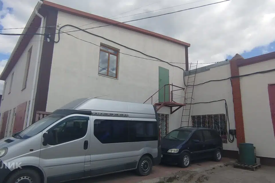 Сдаётся производственное помещение, 120 м²