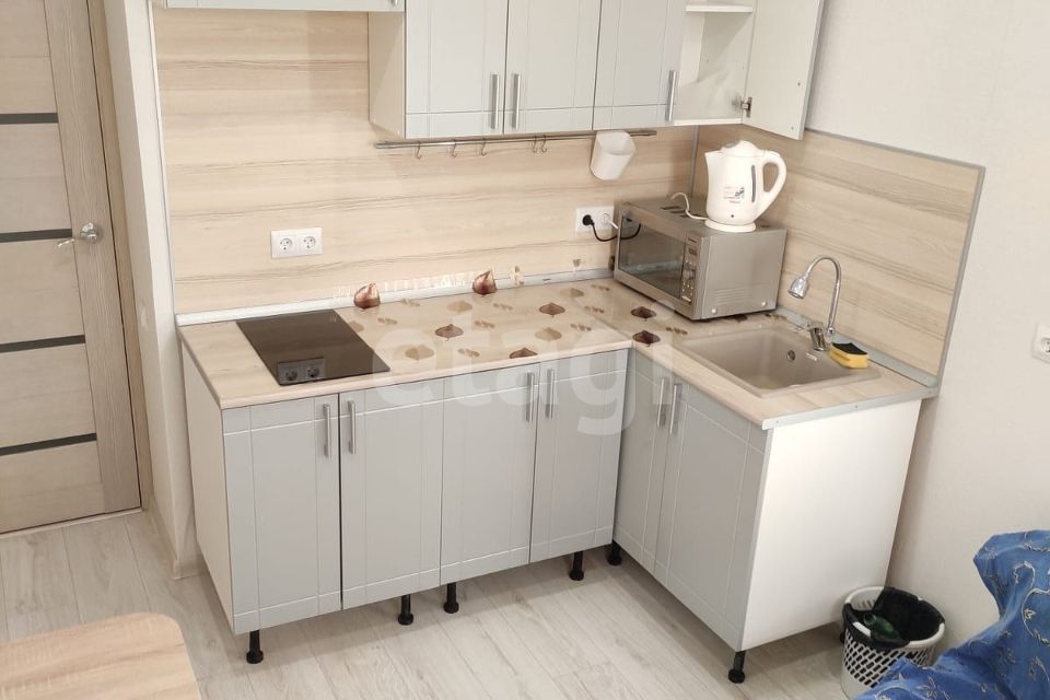 Продаётся 1-комнатная квартира, 41 м²
