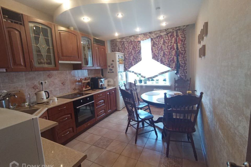 Продаётся 3-комнатная квартира, 75.1 м²
