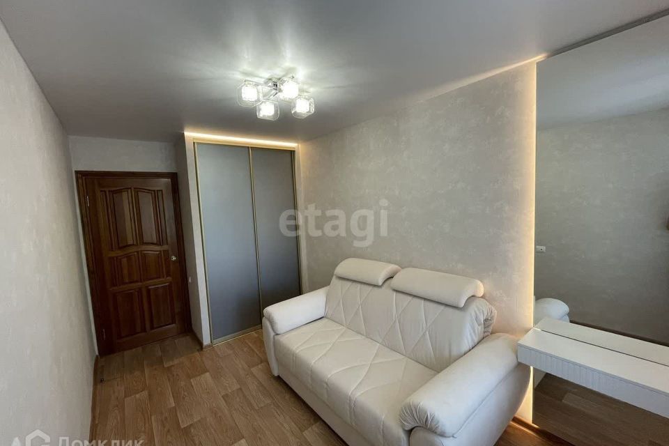 Продаётся 3-комнатная квартира, 54.2 м²