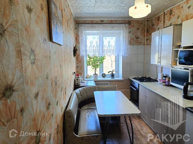 Продаётся 3-комнатная квартира, 64.9 м²