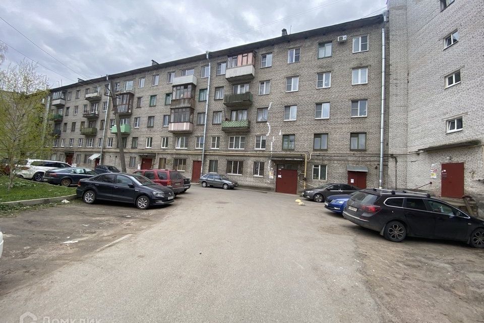 Продаётся 2-комнатная квартира, 43.7 м²
