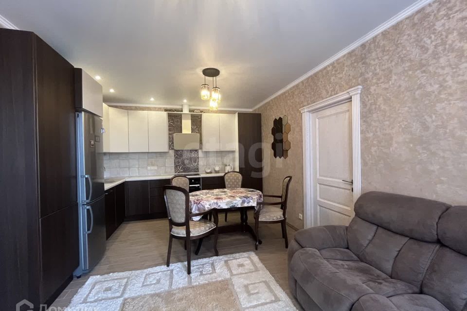 Продаётся 3-комнатная квартира, 59.3 м²