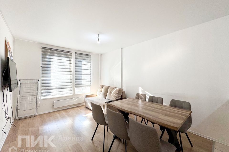 Сдаётся 2-комнатная квартира, 63 м²
