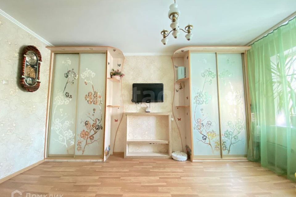 Продаётся 3-комнатная квартира, 63 м²