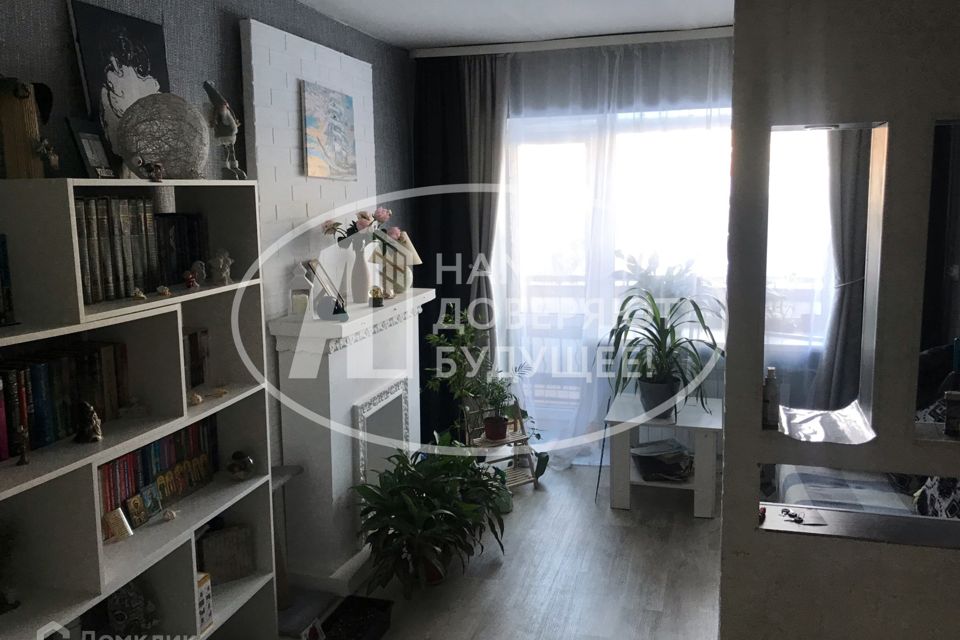 Продаётся 3-комнатная квартира, 55.6 м²
