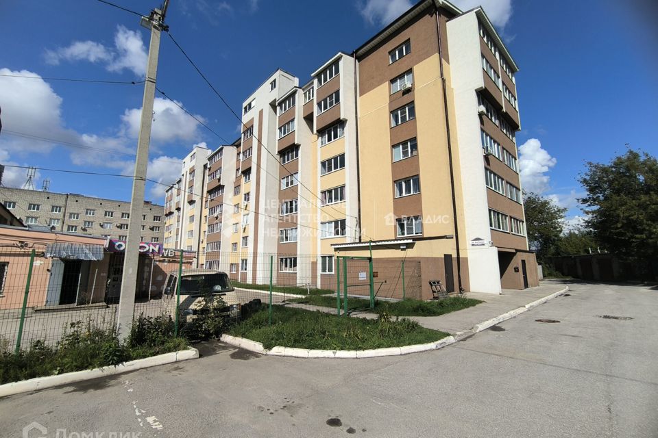 Сдаётся 1-комнатная квартира, 42 м²