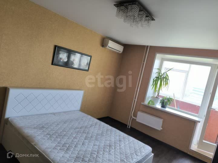 Сдаётся 2-комнатная квартира, 58 м²