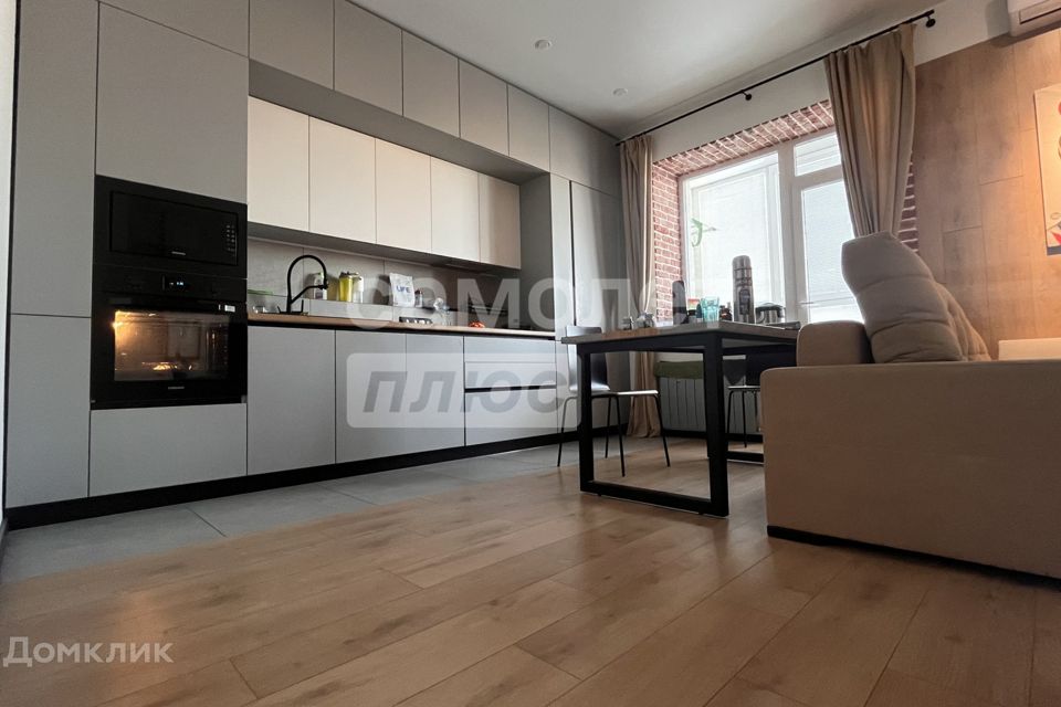 Продаётся 2-комнатная квартира, 54.4 м²