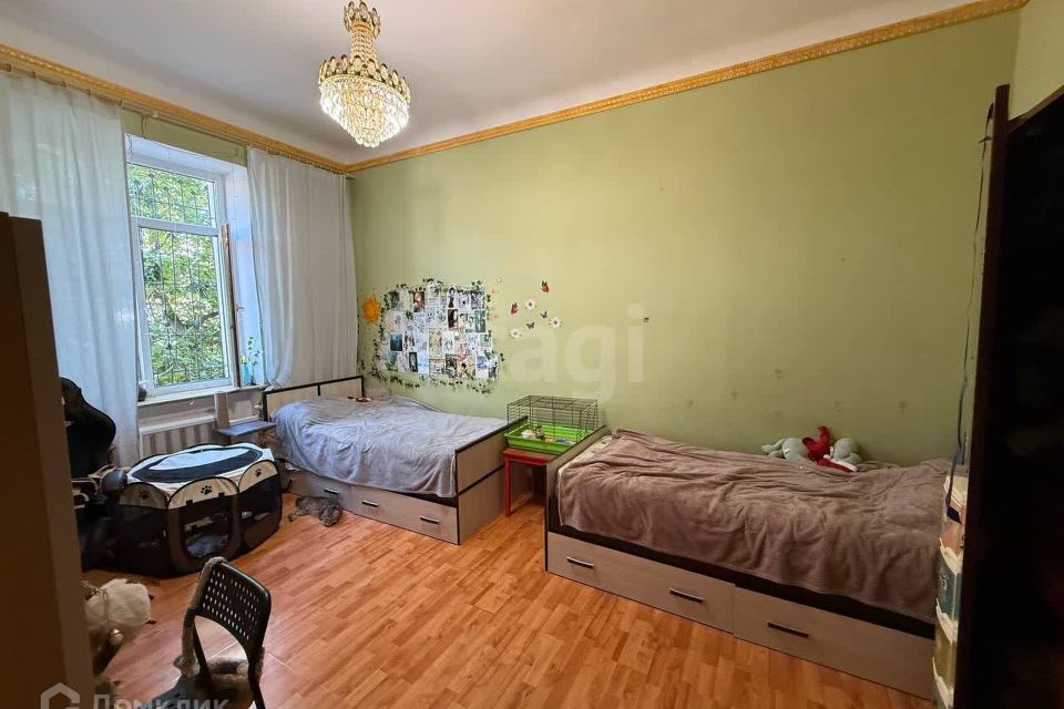 Продаётся 4-комнатная квартира, 87.6 м²
