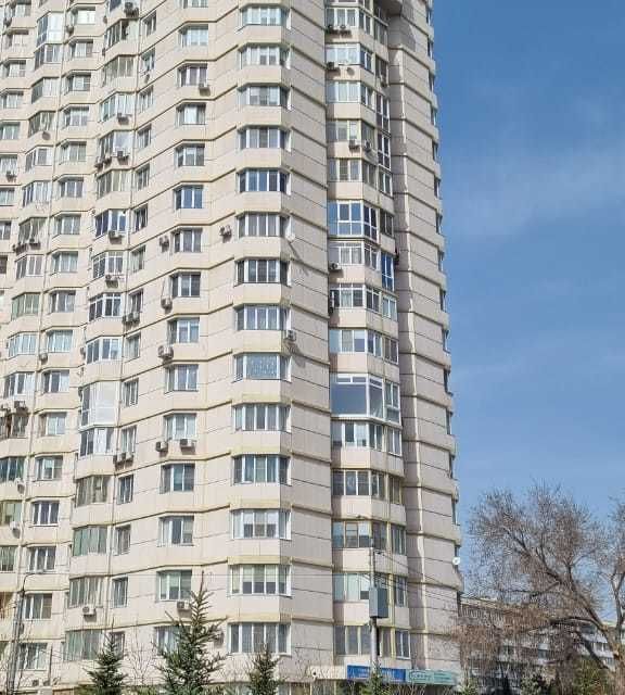Продаётся 2-комнатная квартира, 101 м²