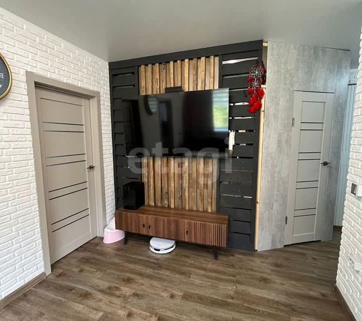 Продаётся 3-комнатная квартира, 60.5 м²