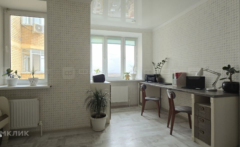 Продаётся 2-комнатная квартира, 61 м²