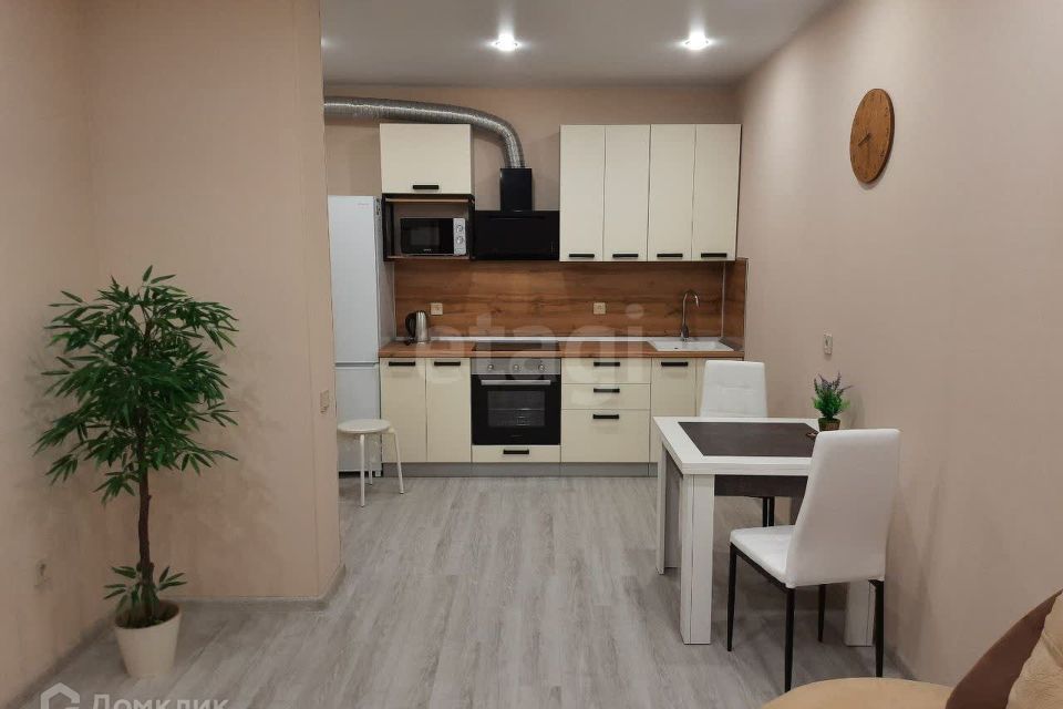 Продаётся 1-комнатная квартира, 58.4 м²