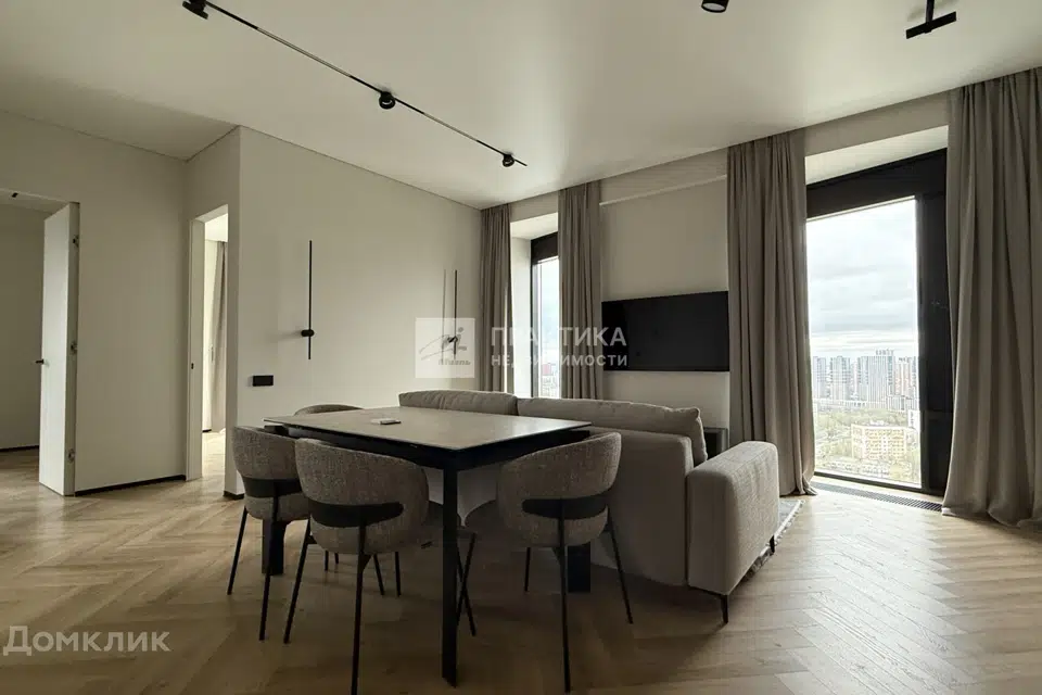 Продаётся 4-комнатная квартира, 84.2 м²