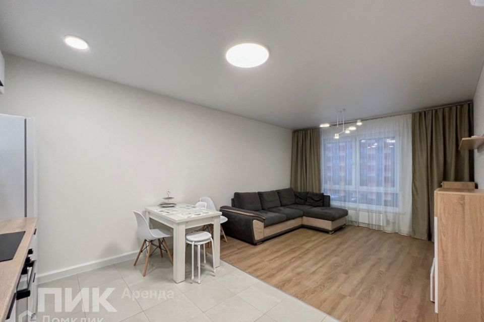 Сдаётся 2-комнатная квартира, 61 м²