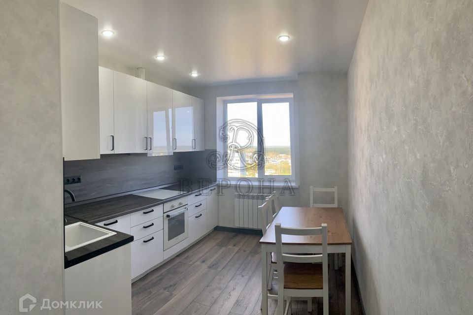 Продаётся 2-комнатная квартира, 64 м²