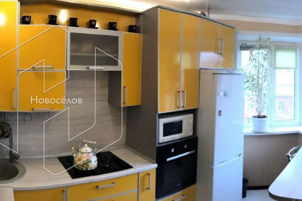 Сдаётся 2-комнатная квартира, 55.7 м²
